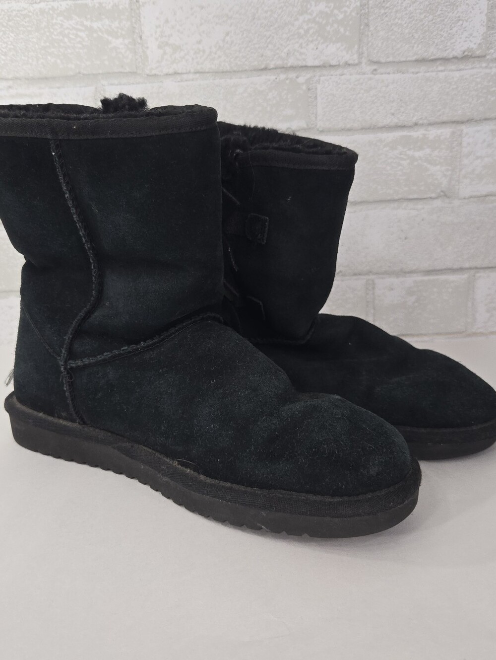 Koolaburra by UGG boots